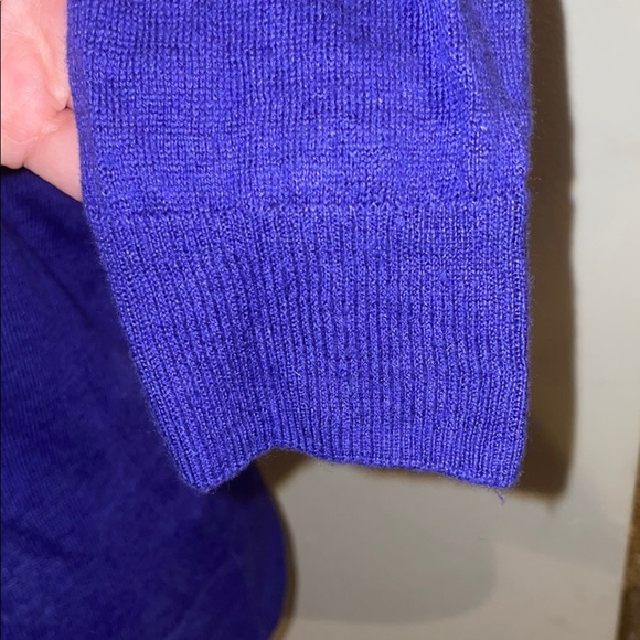 Women’s J. Crew Rib Neck Sweater
100% Linen - Picture 2 of 6